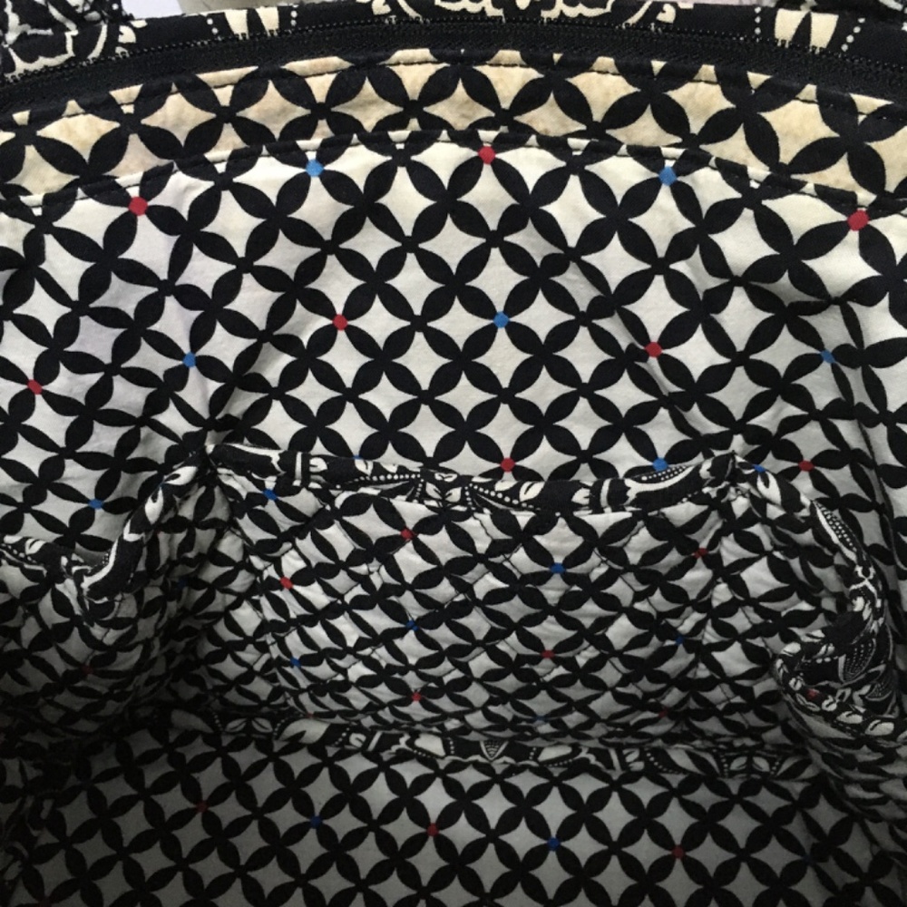 Vera Bradley Small Vera Tote Bag in Barcelona Print Fabric Black/White/Multi - Picture 7 of 11